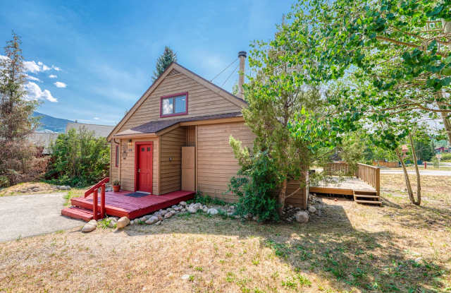 Long Term Rental- 305 N. Chipmunk Circle - PET FRIENDLY photos photos