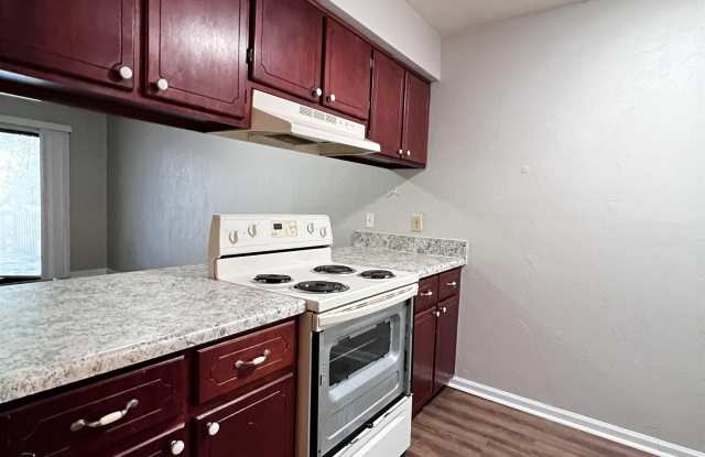 1856 Sylvan Court Gallery 4