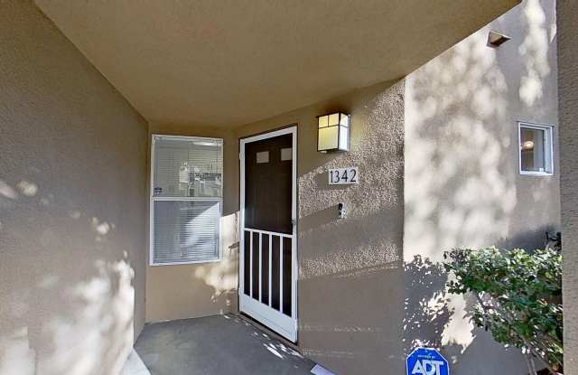 1342 S Country Glen Way: Spacious 2 Bed 2 Bath Condo in Anaheim Hills! photos photos