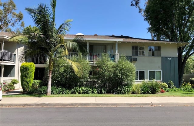 73 calle aragon - 73 Calle Aragon, Laguna Woods, CA 92637