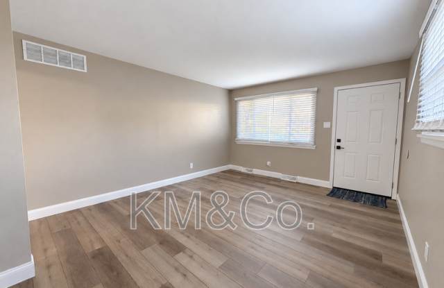 11 Branson Drive Gallery 4