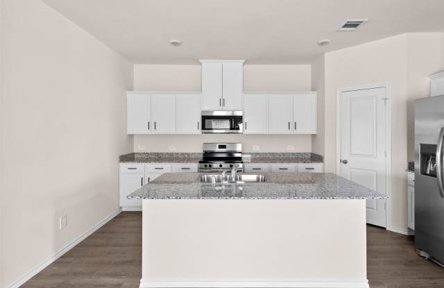 4611 Carnation Drive Gallery 4