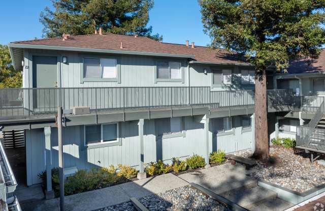 18p003 - Redwood Apartments photos photos