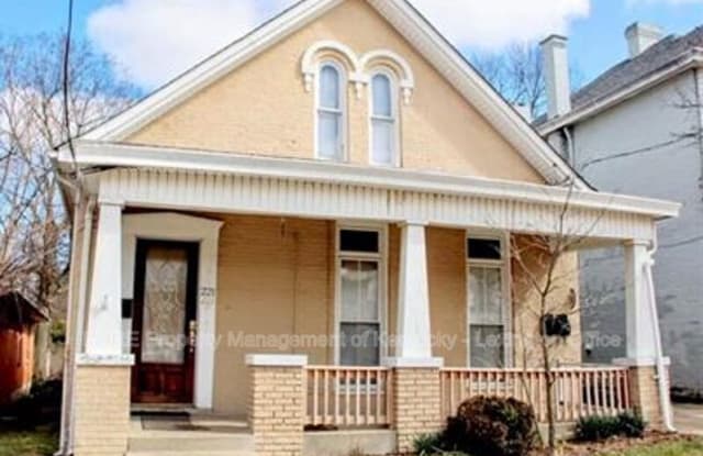 221 West 4th Street photos photos