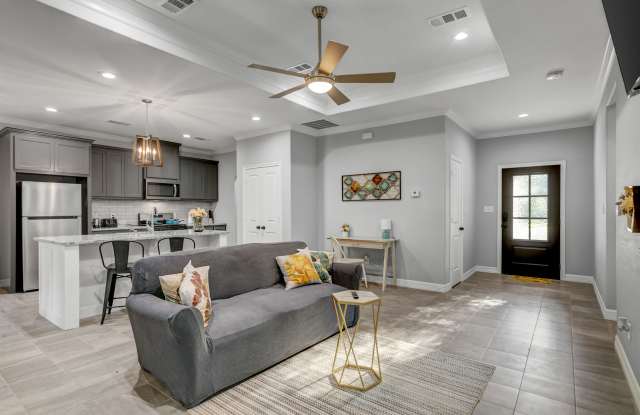 3451 West Ave photos photos