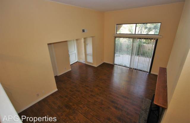 2925 Wellesley Court Gallery 4