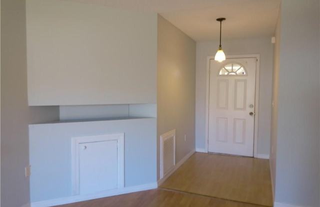 5921 W Woodhill Court Gallery 2