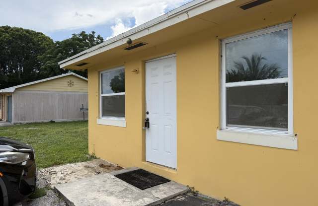 3656 Coconut Road photos photos