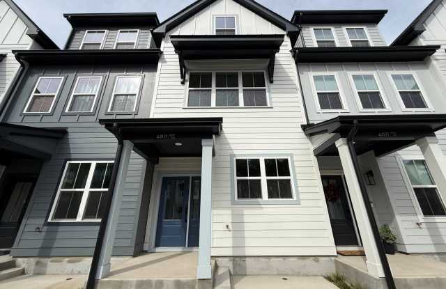 Newly Built 4BD, 3.5BA Northeast Raleigh Townhome in a Great Location photos photos