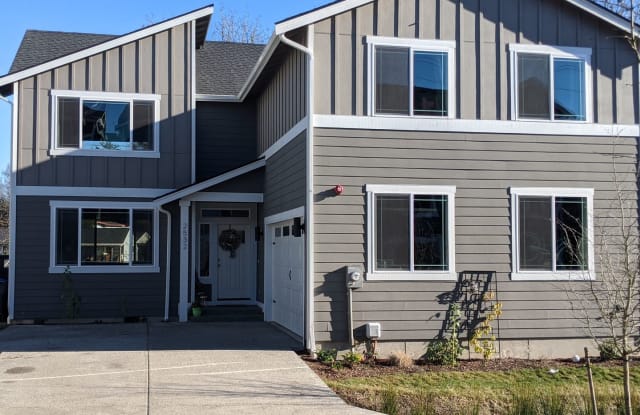 2532 FILBERT AVE - 2532 Filbert Ave, Bremerton, WA 98310