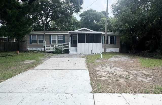 1002 Mills Ave photos photos