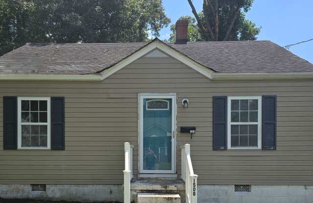 2 bedroom home in Petersburg - 1508 Floyd Street, Petersburg, VA 23803