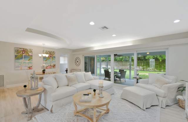 1133 SW 7th Street photos photos