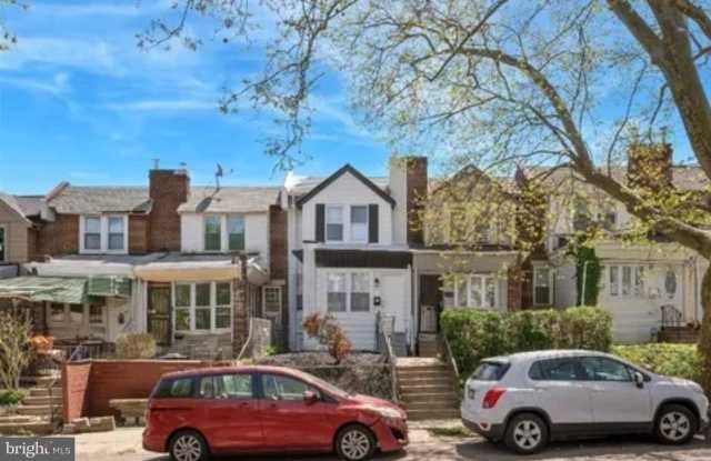 318 W BERKLEY STREET photos photos