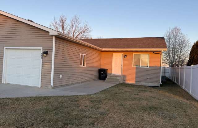 521 Yellowstone Ave. photos photos