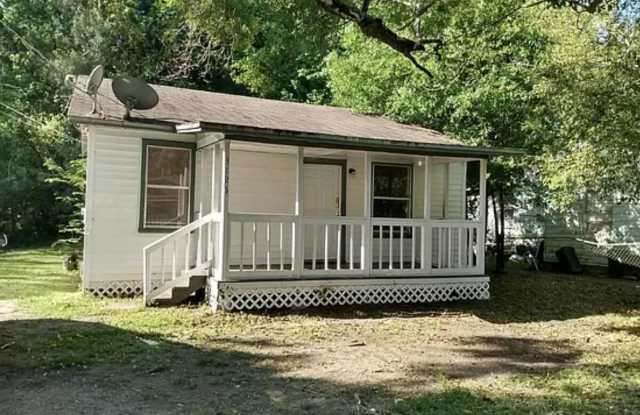 3126 Columbus Ave photos photos