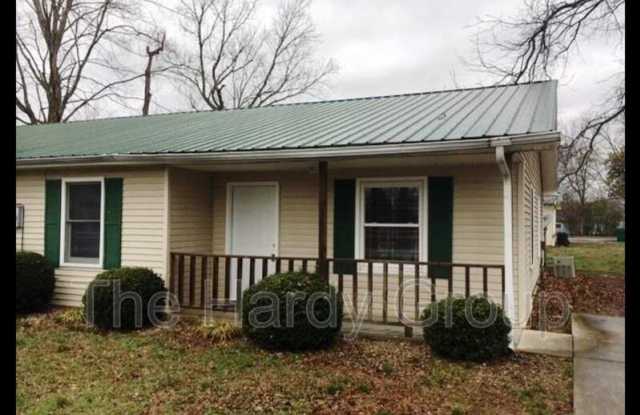 308-B 4th Avenue NW photos photos