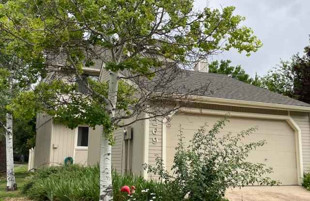 Charming Midtown Duplex photos photos