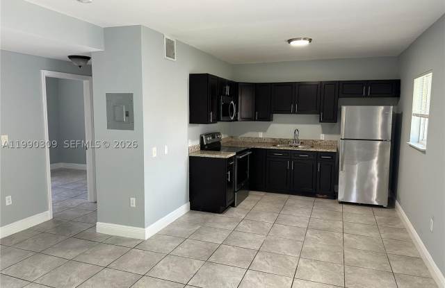 6801 NW 2nd Ct Gallery 3