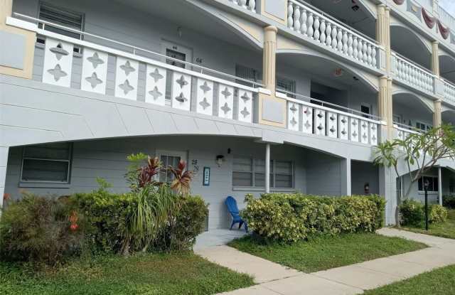 2460 FRANCISCAN DRIVE photos photos