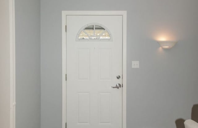 5101 Boulevard Place Gallery 2