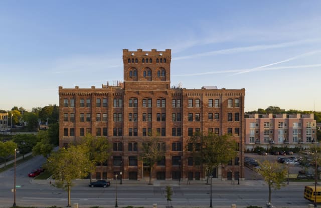 The Milwaukee Fortress Gallery 2