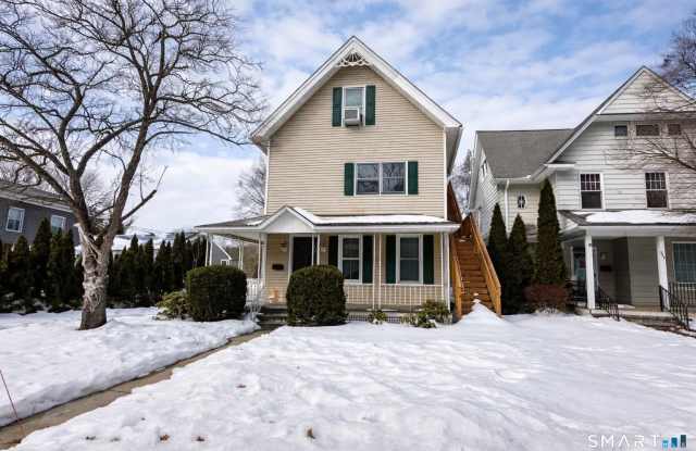 230 N Main Street photos photos