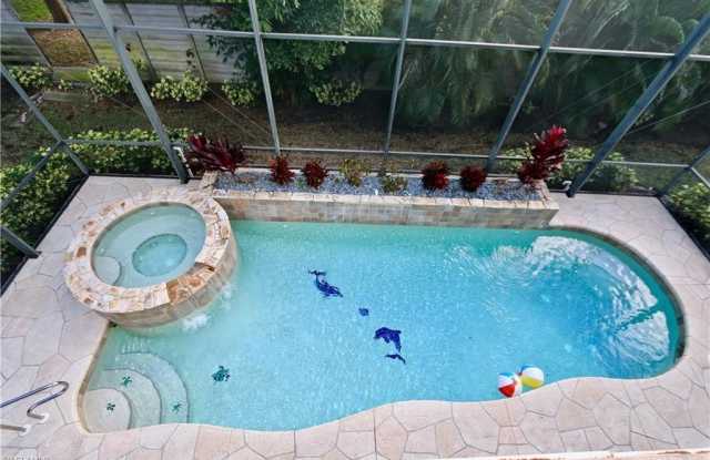 2855 Coach House photos photos