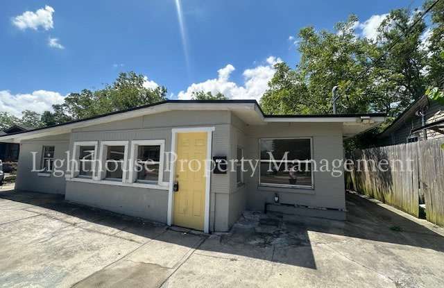 1490 West 33rd Street photos photos