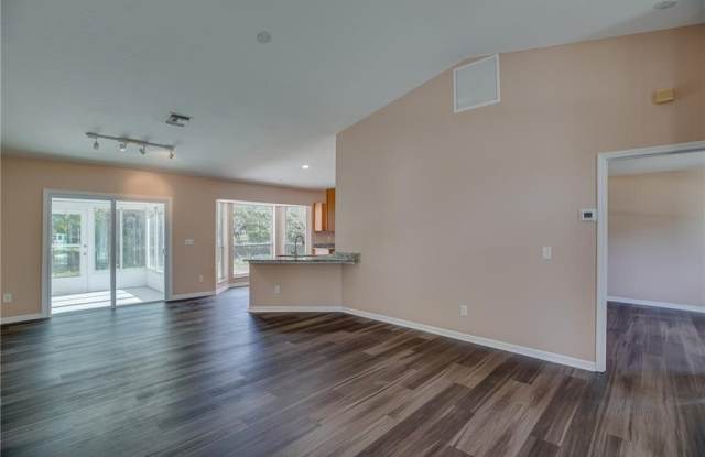 8416 95th Court Gallery 3