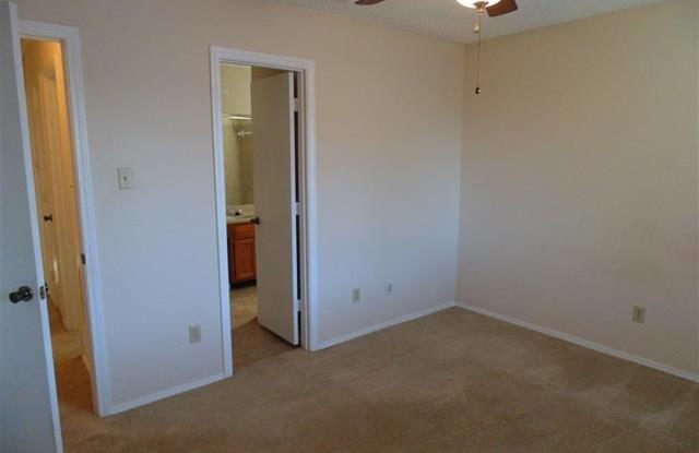 2919 Hilltop Drive Gallery 3