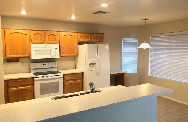 9134 E Diamond Dr Gallery 3