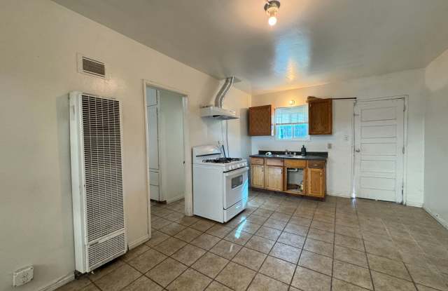 LAMBERT photos photos