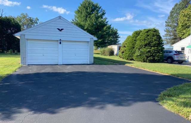 Single Family Home in Codorus Township Gallery 3