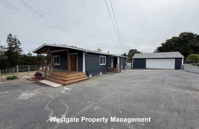 Beautiful Modern 2/2 Country Home - 985 Eastman Lane photos photos