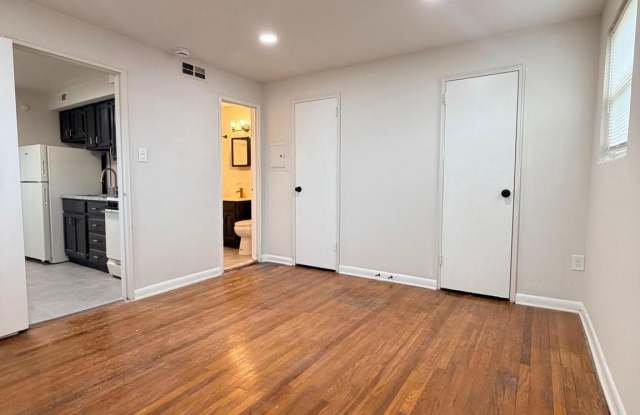 714 RHAWN Street unit: 8 photos photos