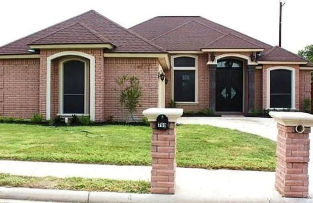 700 Hackberry Avenue - 700 Hackberry Avenue, Mission, TX 78572