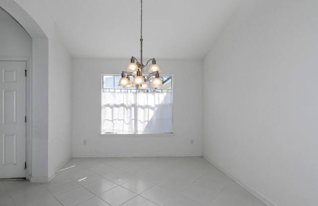 3008 COVENANT COVE DR Gallery 3