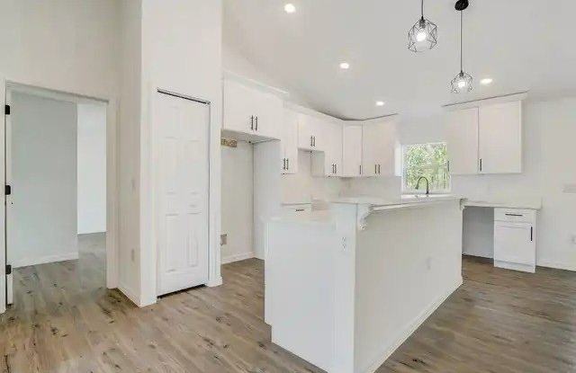 14983 SW 65th Avenue Road Gallery 1
