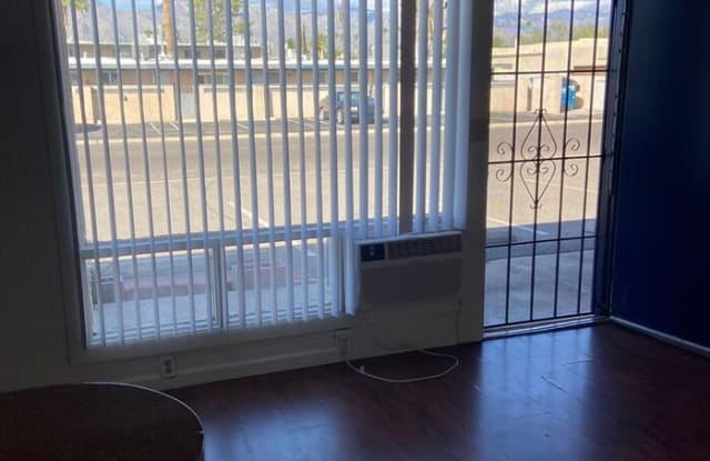 1350 North Craycroft Road photos photos