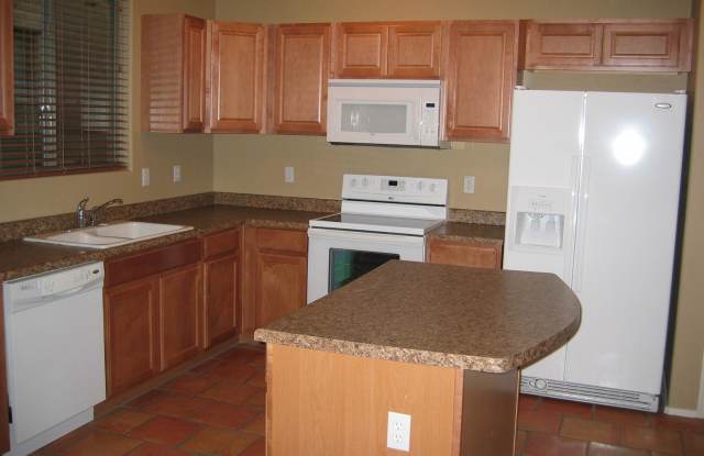 19862 E CARRIAGE Way Gallery 2