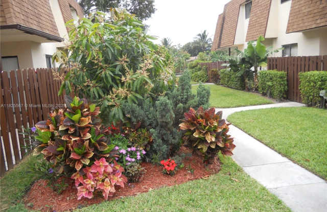 129 San Remo Blvd photos photos
