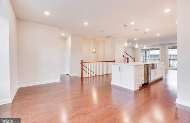 44650 PROVINCETOWN DRIVE Gallery 4