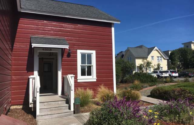 45018 Ukiah Street Gallery 4