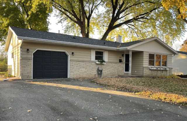 1210 Acewood Blvd - 1210 Acewood Boulevard, Madison, WI 53716 1210 Acewood Blvd - 1210 Acewood Boulevard, Madison, WI 53716