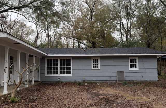 1326 Woody Drive photos photos