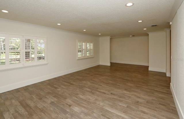 4307 W ROLAND STREET Gallery 4