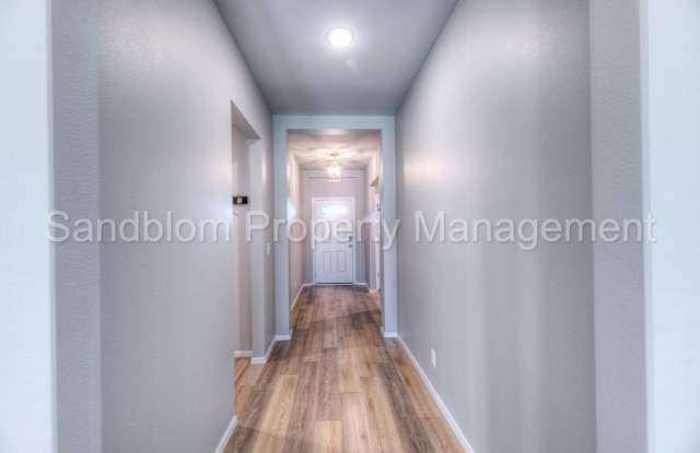 For Lease | Bixby | Available Now! Gallery 4