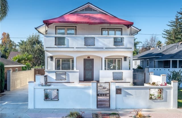 301 N California Street - 301 North California Street, Burbank, CA 91505