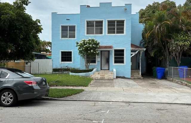 1776 SW 11th St photos photos